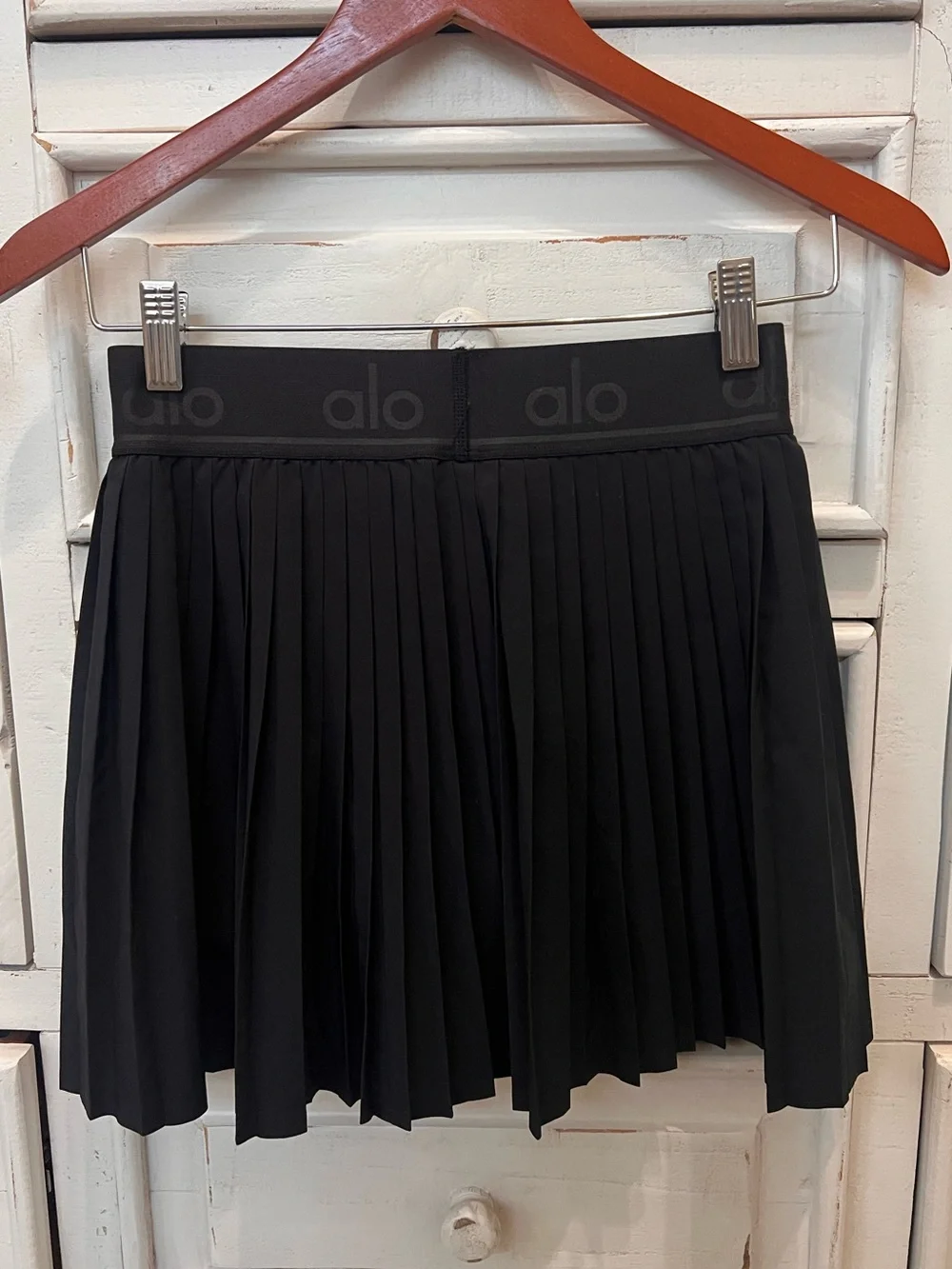 ALO Yoga Aces Tennis Pleated Skirt Black XS excellent condition
